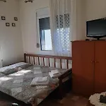 Annas Skala Sotiros